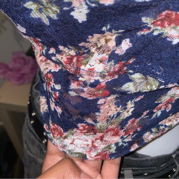 Love Culture whimsical gothic fairycore floral print square neck crop top - Picture 6 of 10